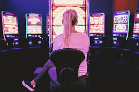 Зеркало Weiss Casino
